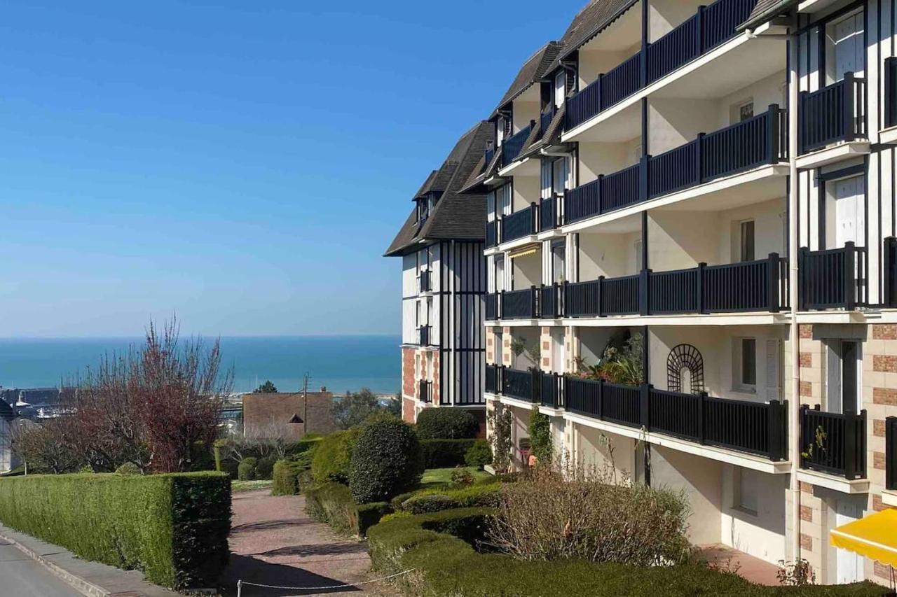 Appartement Avec Terrasse Vue Mer Trouville Sur Mer Exterior photo
